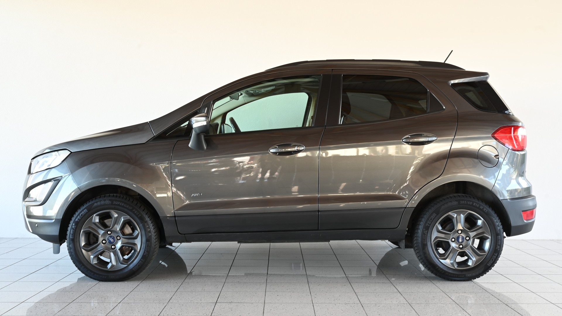 FORD EcoSport 1.5 TDCi Business 4x4-showroom-element-3