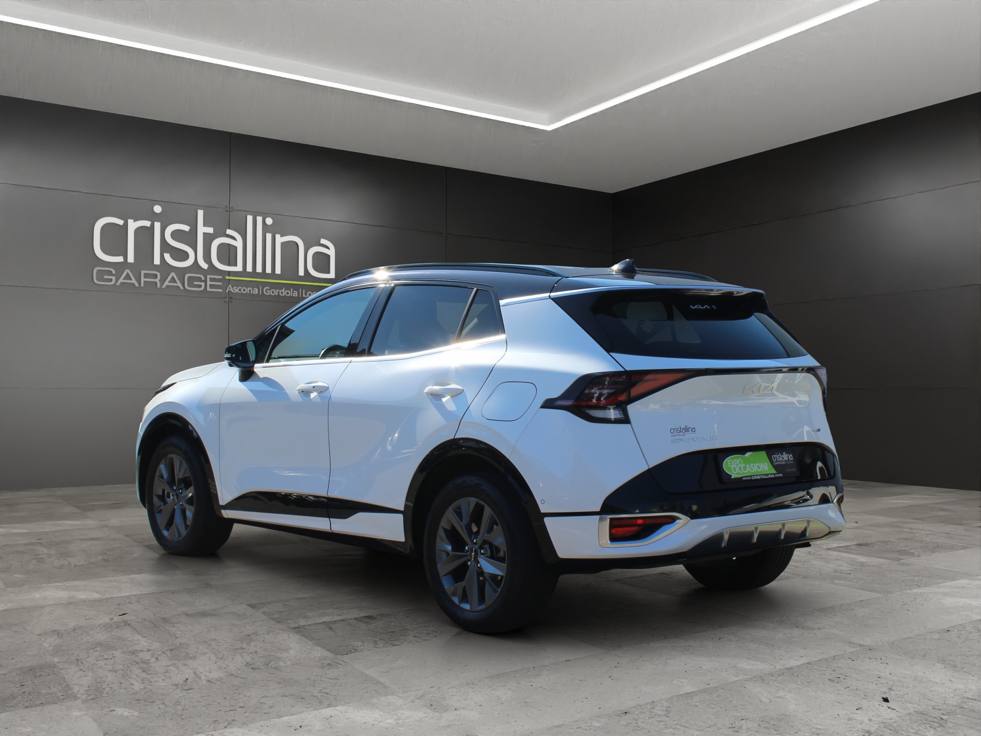 KIA Sportage 1.6 T-GDi Hybrid GT-Line-showroom-element-2