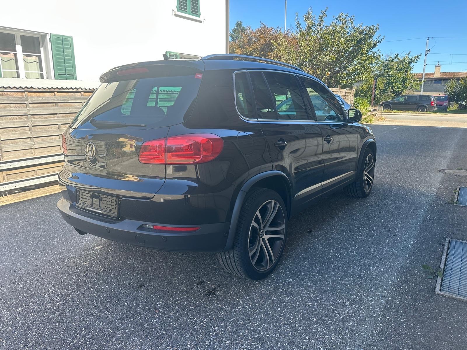 VW Tiguan 2.0 TSI Sport&Style 4Motion DSG-showroom-element-2