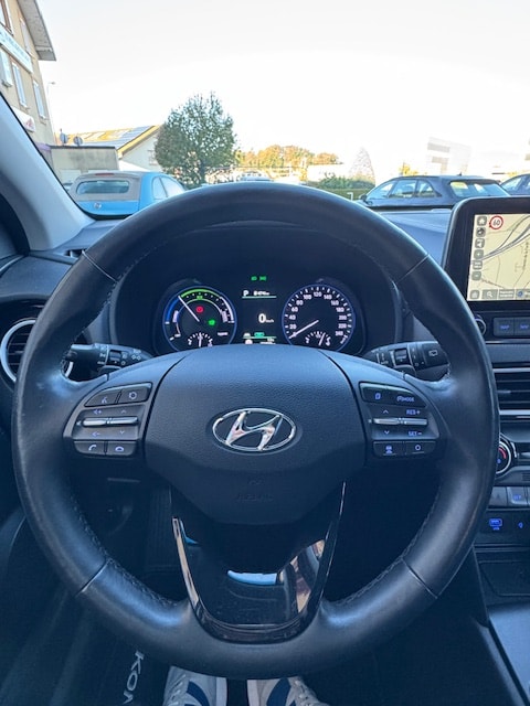 HYUNDAI Kona 1.6 GDi HEV Vertex DCT-image-8