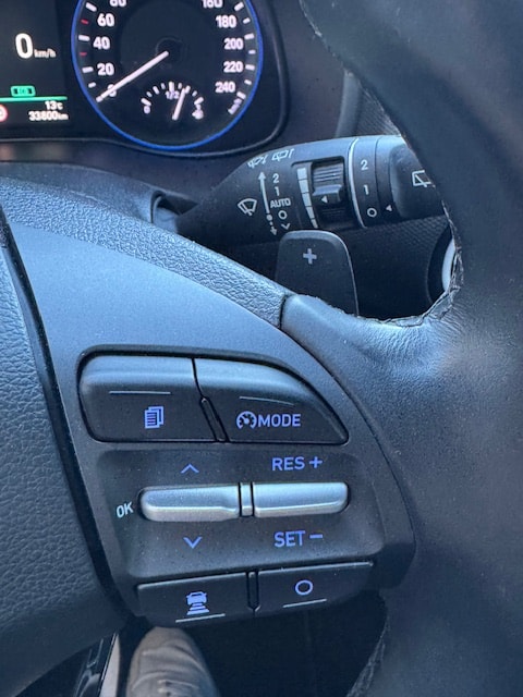 HYUNDAI Kona 1.6 GDi HEV Vertex DCT-image-21