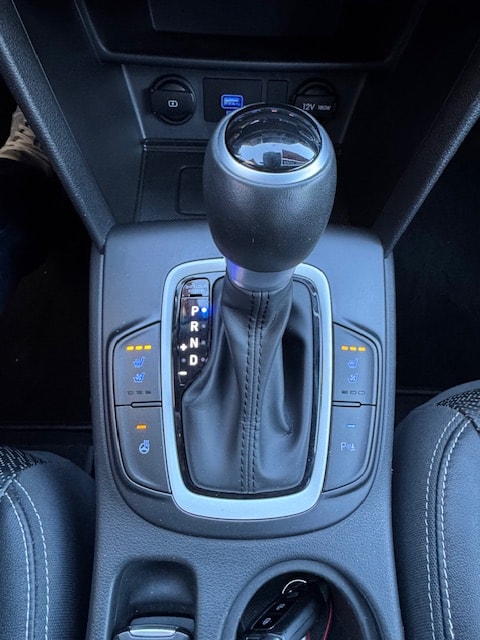 HYUNDAI Kona 1.6 GDi HEV Vertex DCT-image-16