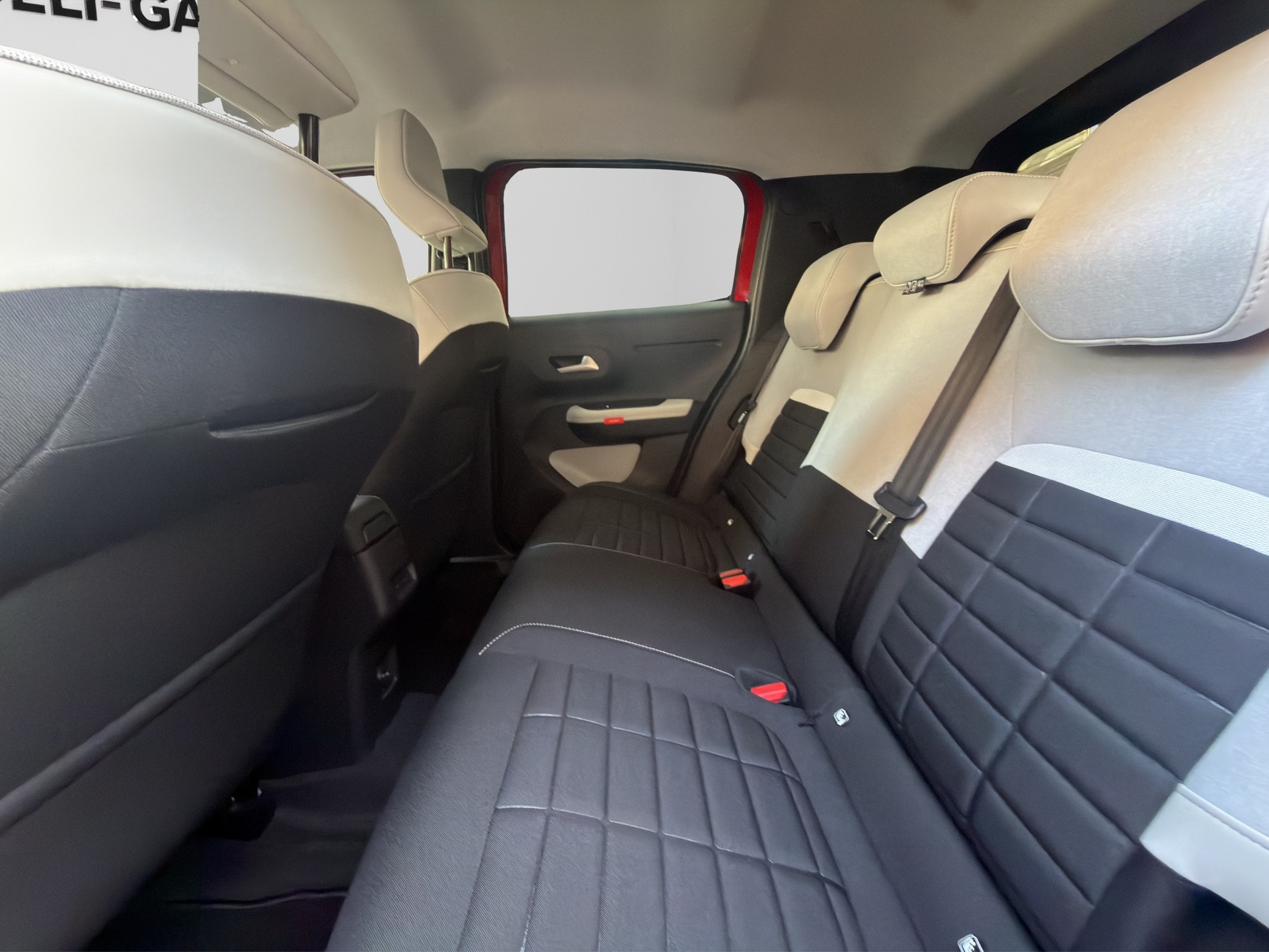 CITROEN C3 1.2i MHEV Max DCS6-image-10