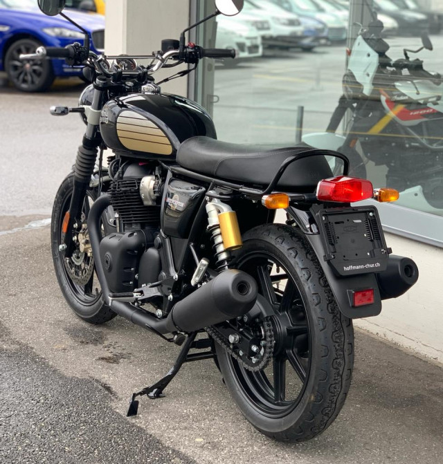 ROYAL ENFIELD Interceptor 650 Custom Black Ray-image-8