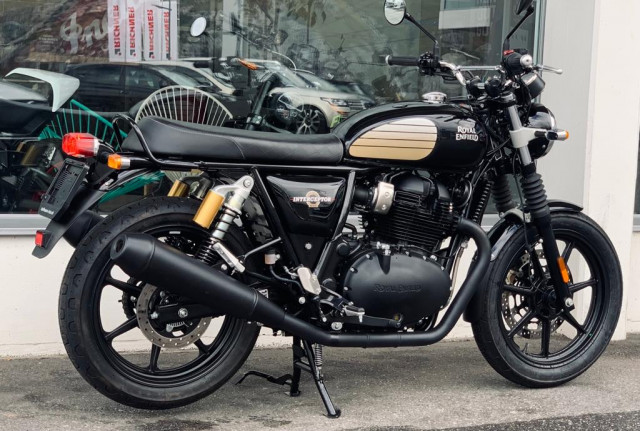 ROYAL ENFIELD Interceptor 650 Custom Black Ray-image-5