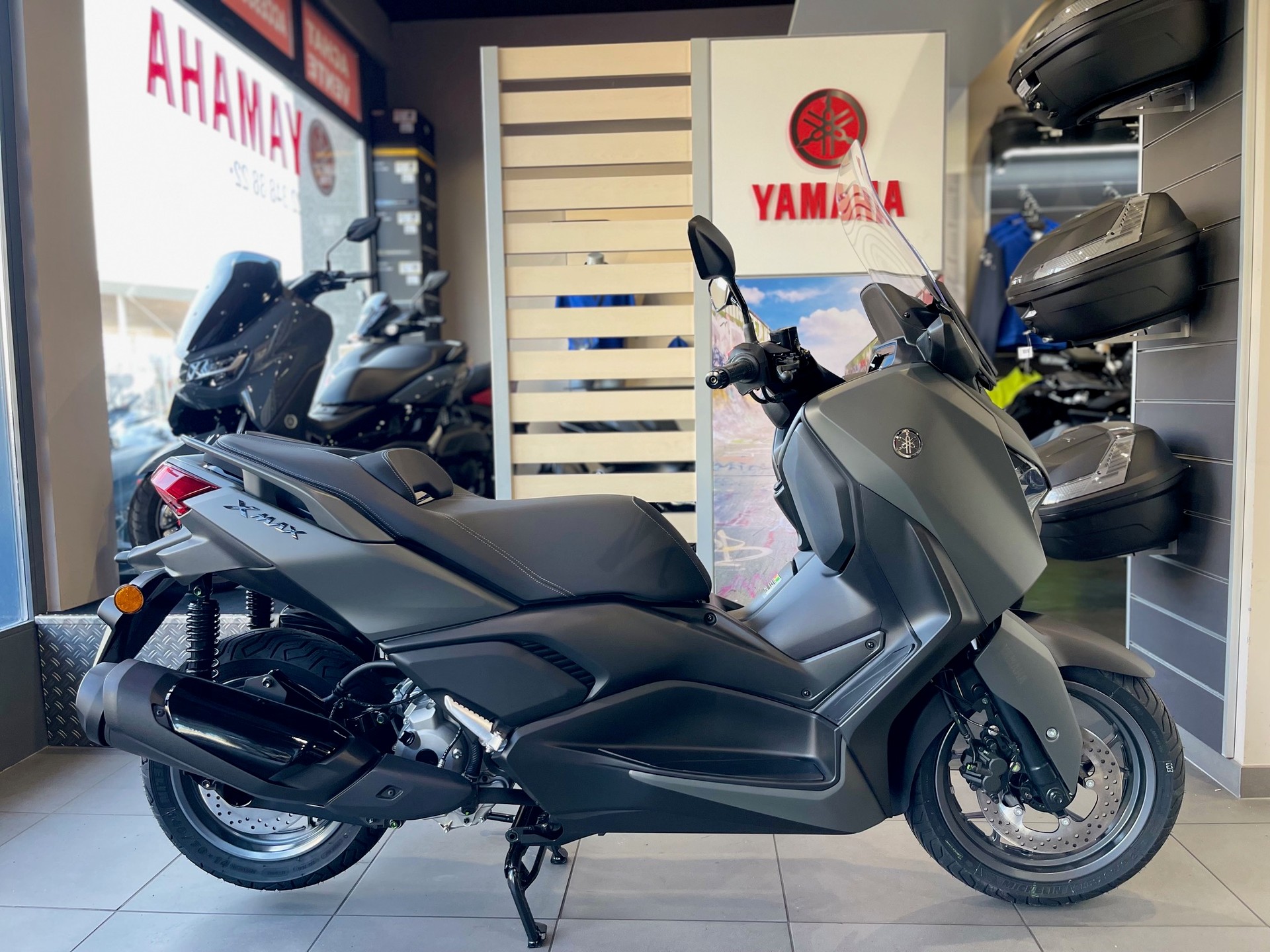 YAMAHA X-Max 300-image-1