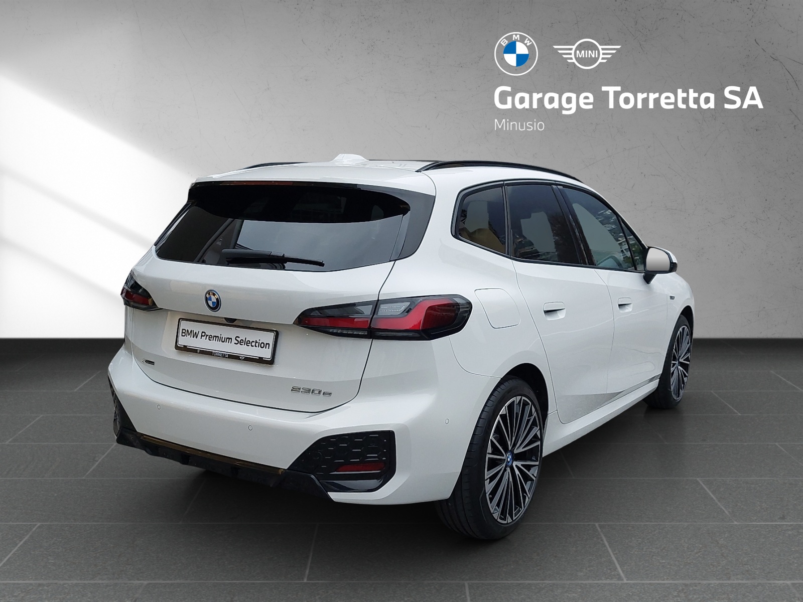 BMW 230e xDrive Active Tourer M Sport-image-4