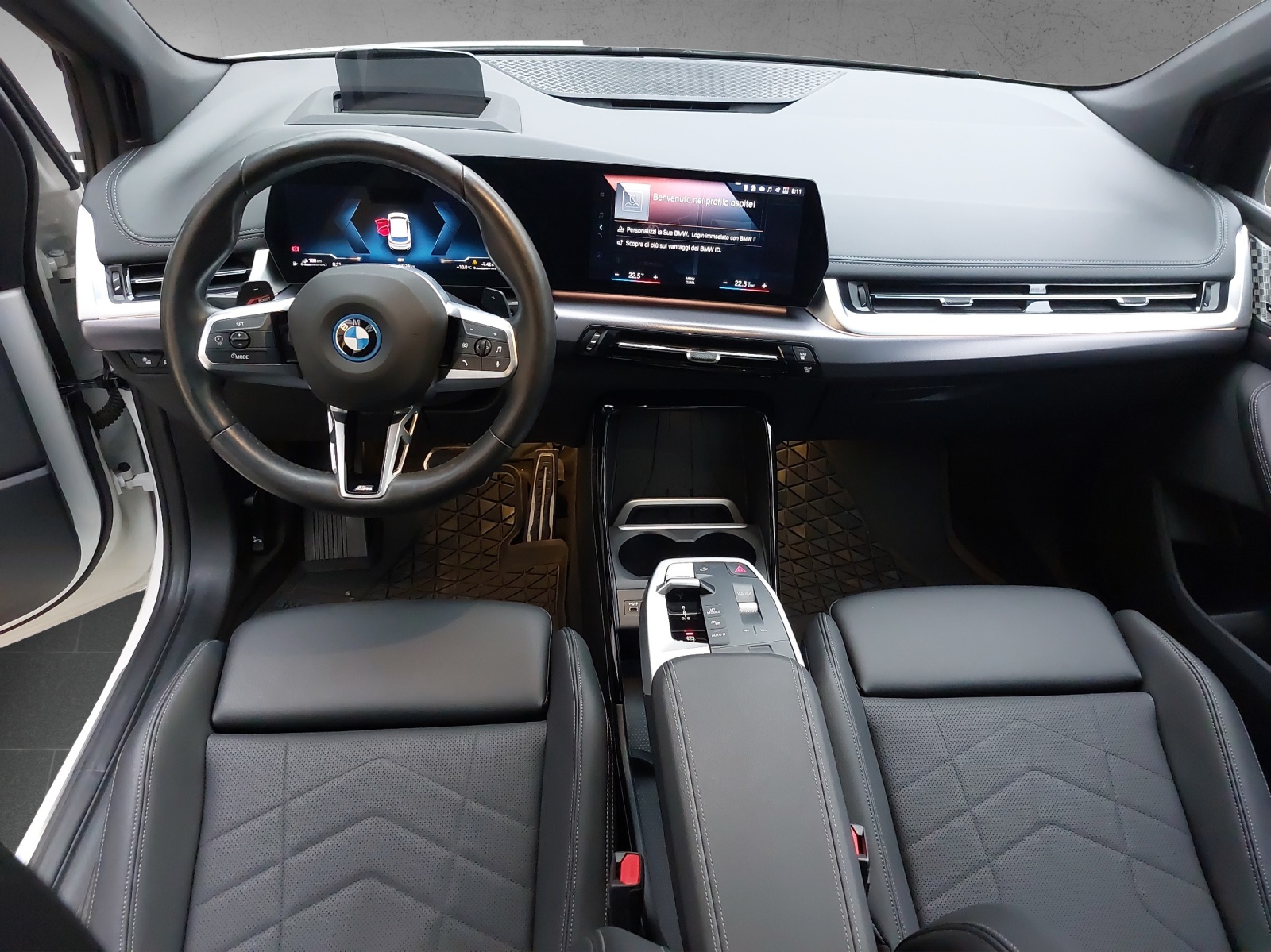 BMW 230e xDrive Active Tourer M Sport-image-13