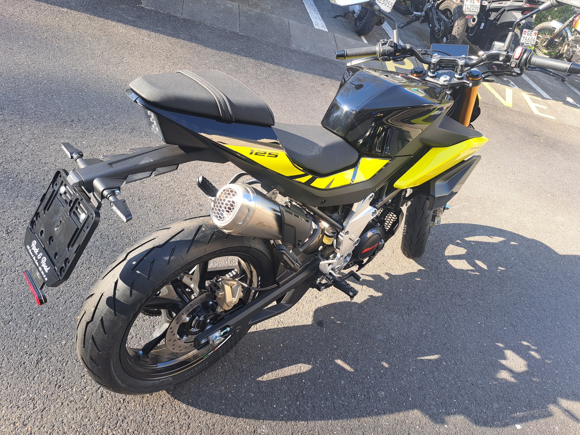 FANTIC STEALTH 125 livraison dans toute la suisse-image-4