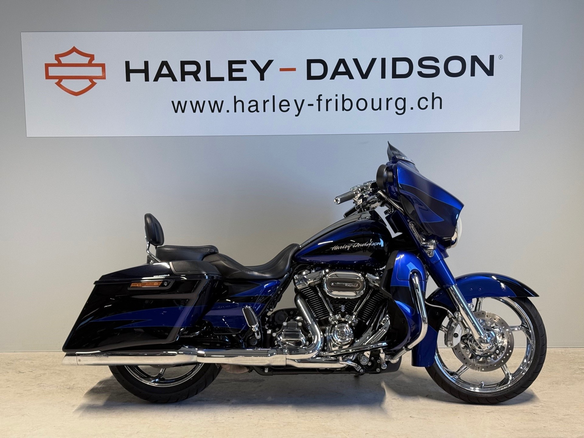 HARLEY-DAVIDSON FLHXSE Street Glide ABS CVO 114-image-0