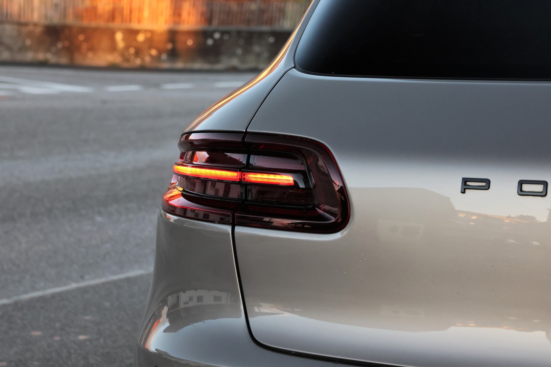 PORSCHE Macan GTS PDK (CH)-image-4