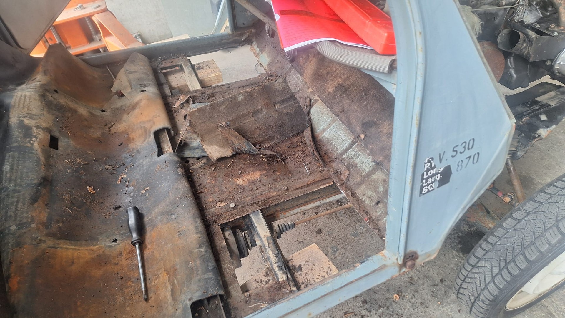 CITROEN Fourgonette AZU / 2CV Kasten-image-13