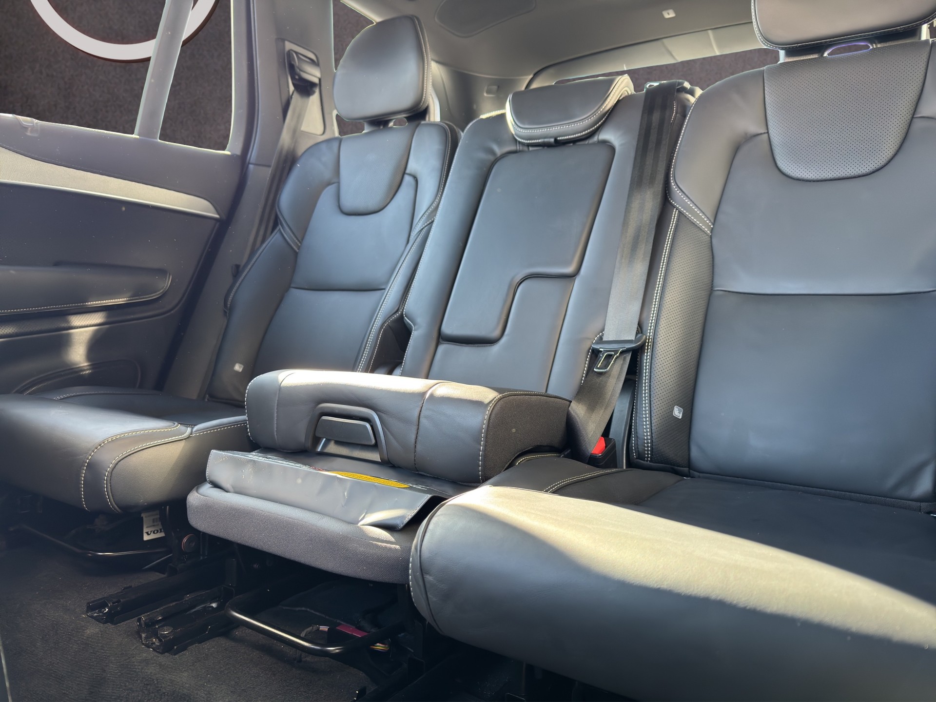 VOLVO XC90 2.0 T8 TE Plus Dark 7P. eAWD-image-11