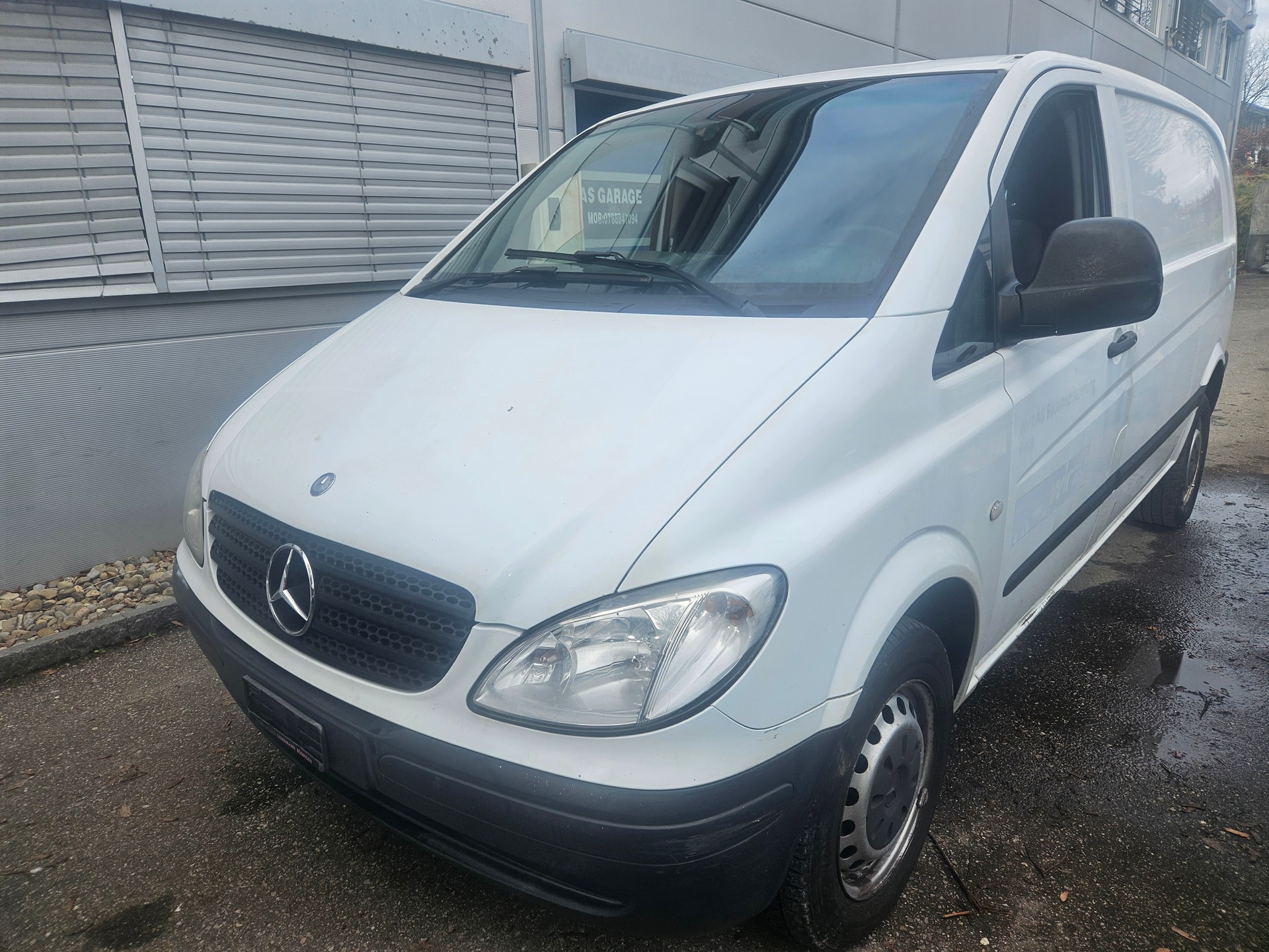 MERCEDES-BENZ Vito 109 CDI-image-1