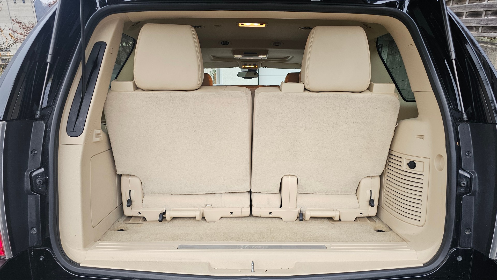 CADILLAC Escalade 6.2 Sport Luxury-image-11