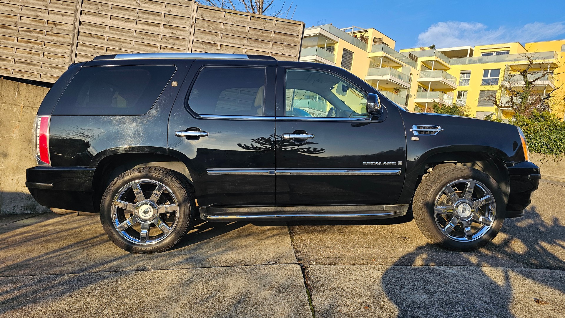CADILLAC Escalade 6.2 Sport Luxury-image-4