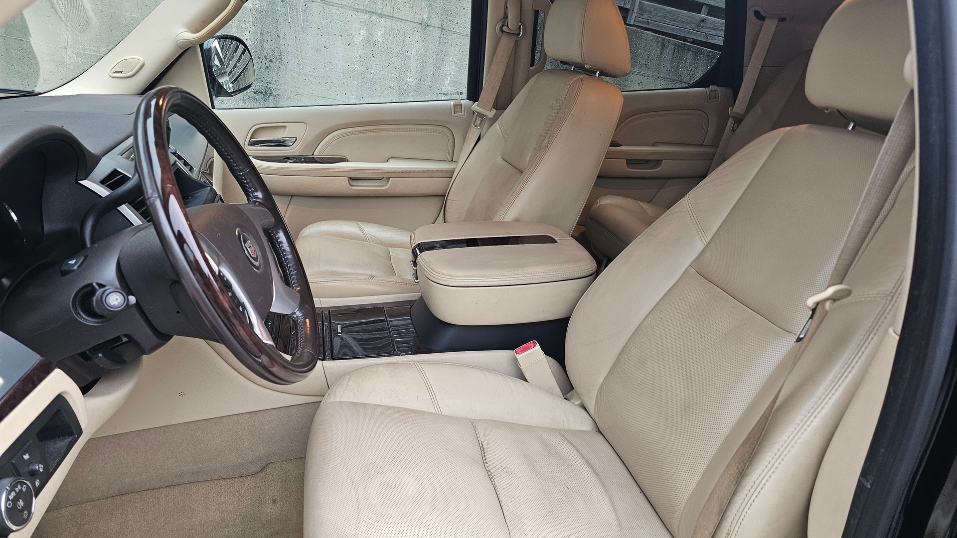 CADILLAC Escalade 6.2 Sport Luxury-image-6