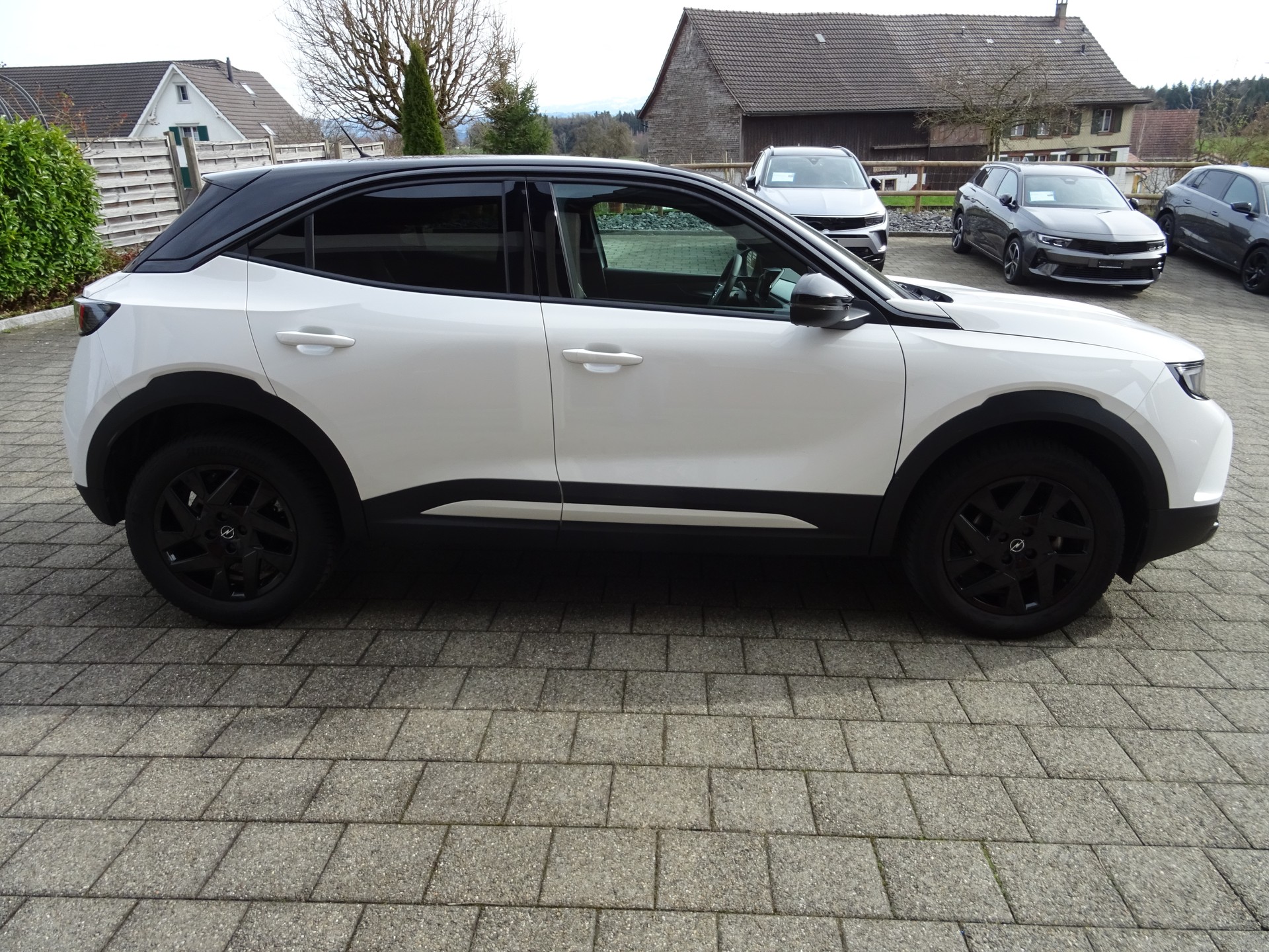 OPEL Mokka 1.2 Direct Injection Turbo GS Aut.-image-1