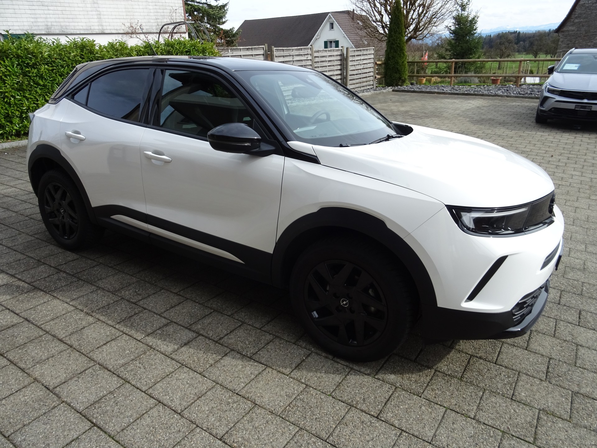 OPEL Mokka 1.2 Direct Injection Turbo GS Aut.-image-2