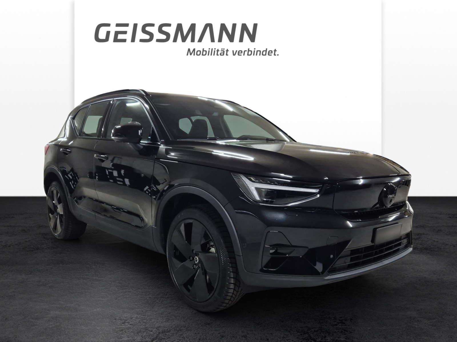VOLVO EX40 Twin Black Edition AWD-showroom-element-1