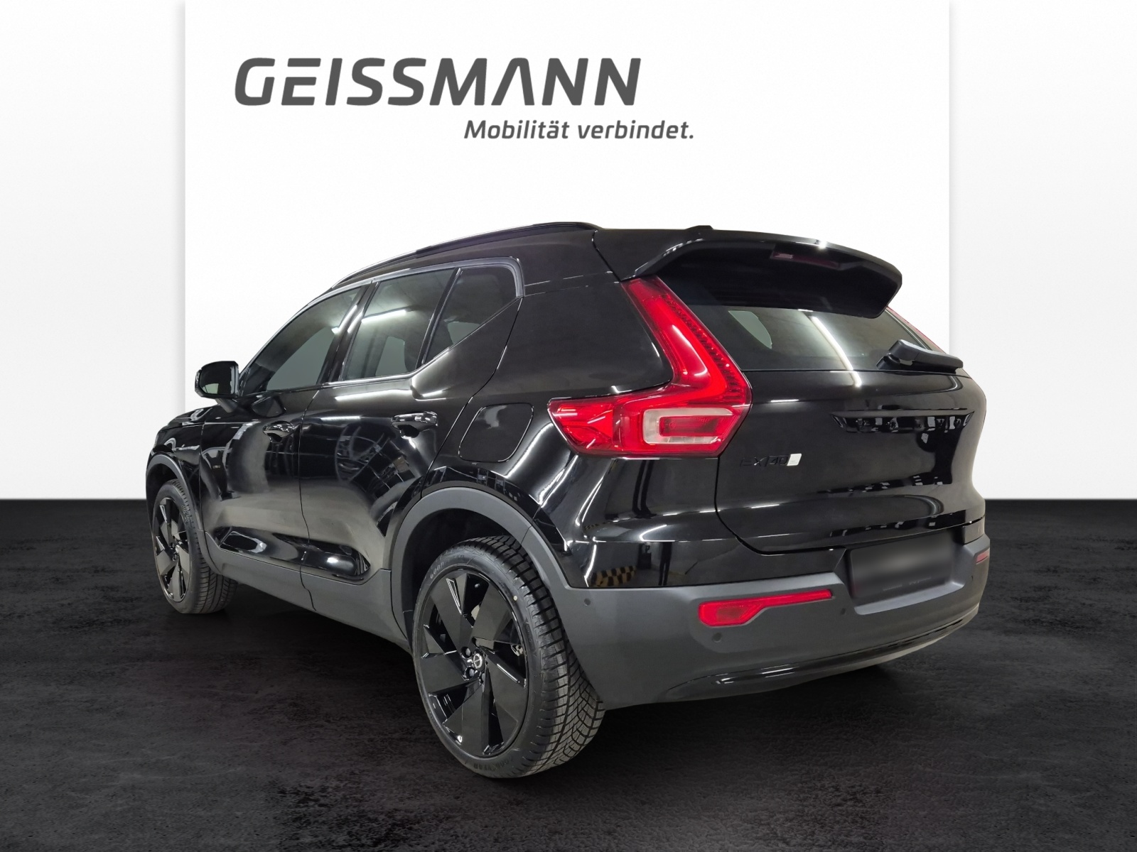 VOLVO EX40 Twin Black Edition AWD-image-7