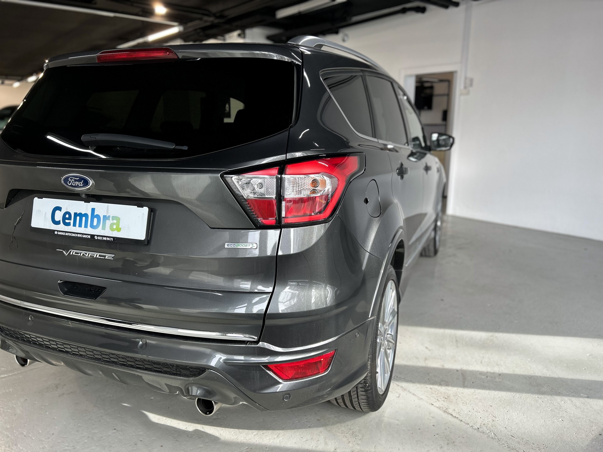 FORD Kuga 1.5 SCTi Vignale 4WD Automatic-image-9