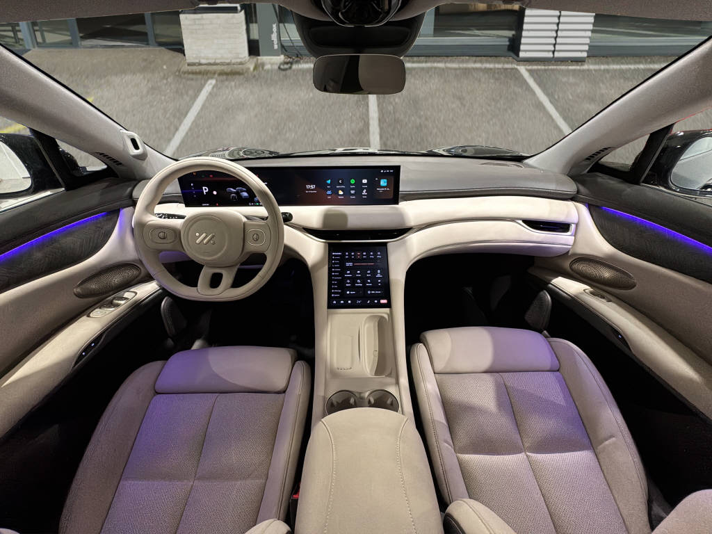MG IM6 100 kWh Performance 21 4WD 751 ch-image-11