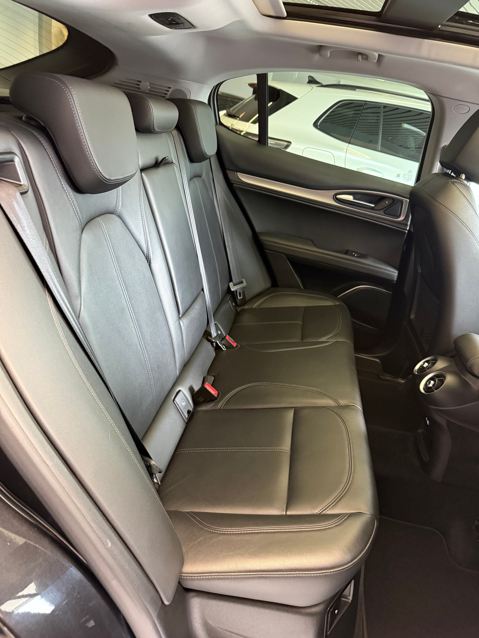 ALFA ROMEO Stelvio 2.0 Super Q4 Automatic-image-13