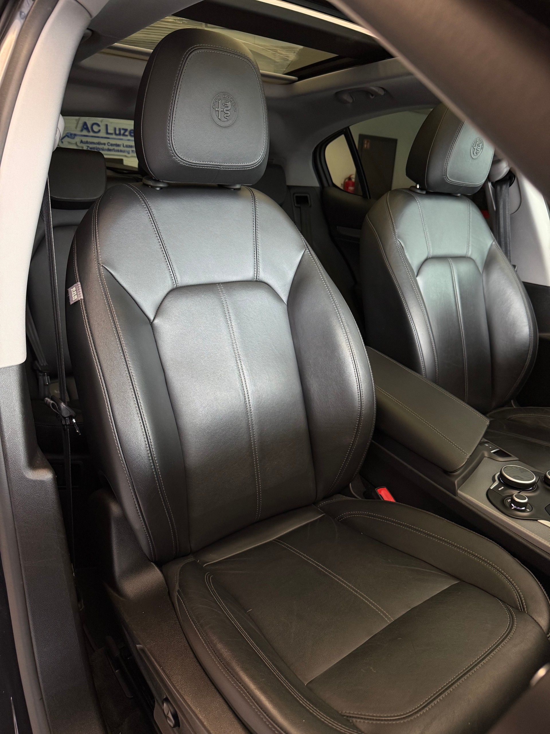 ALFA ROMEO Stelvio 2.0 Super Q4 Automatic-image-14