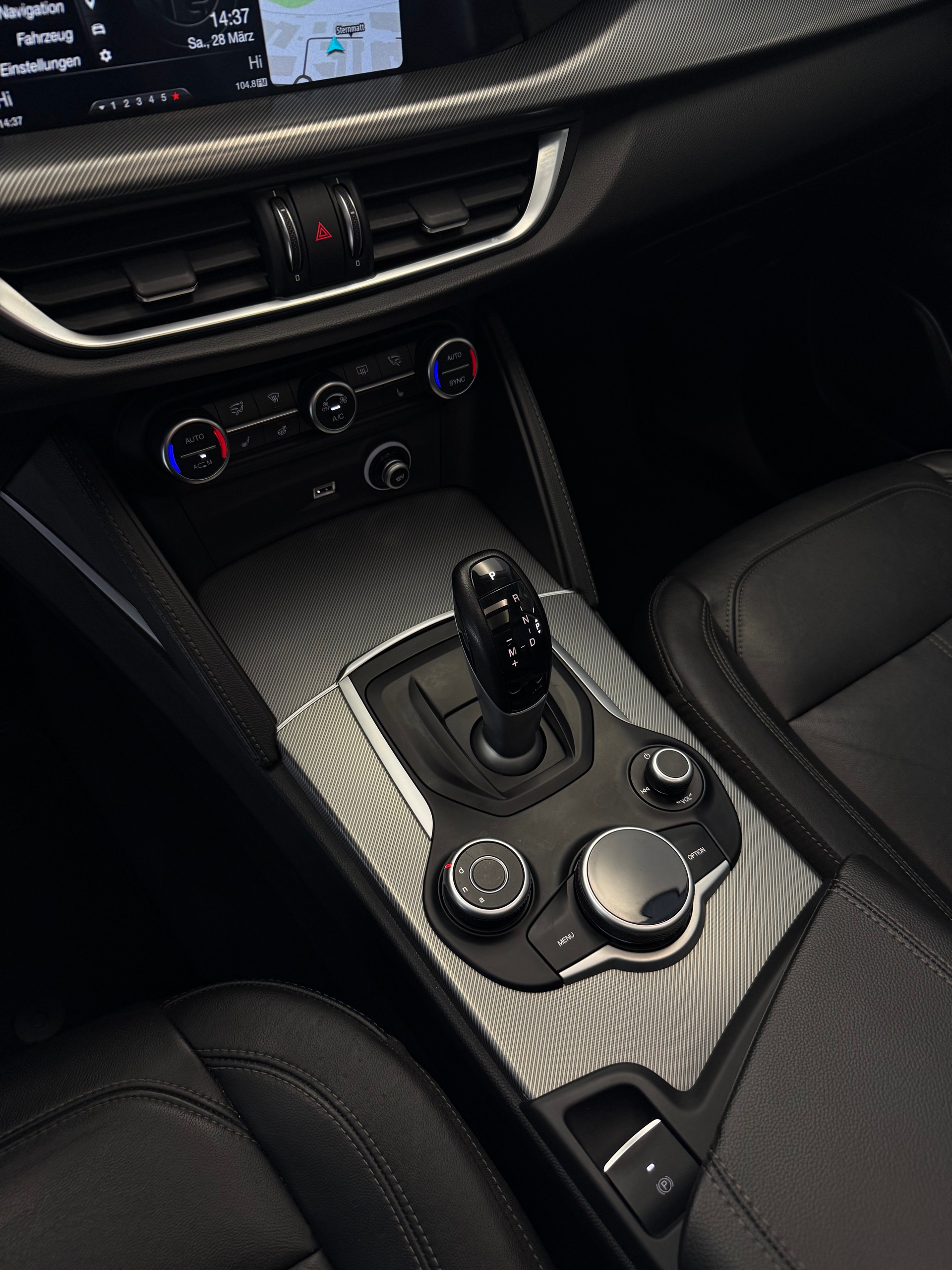 ALFA ROMEO Stelvio 2.0 Super Q4 Automatic-image-5