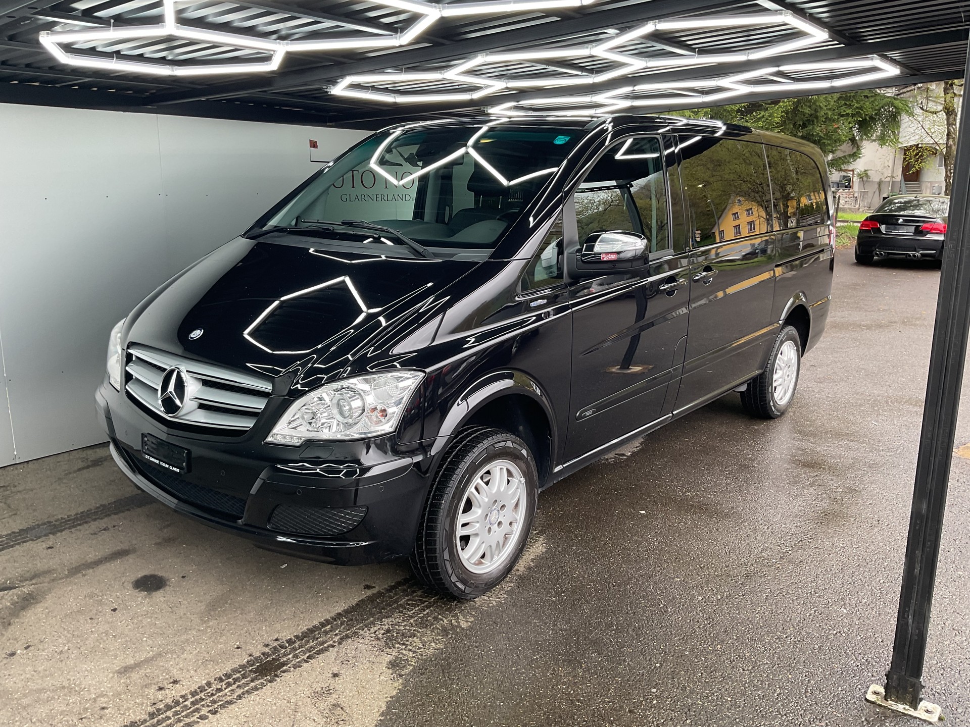 MERCEDES-BENZ Viano 2.2 CDI Blue Eff. Trend Ed. L 4Matic A-showroom-element-2