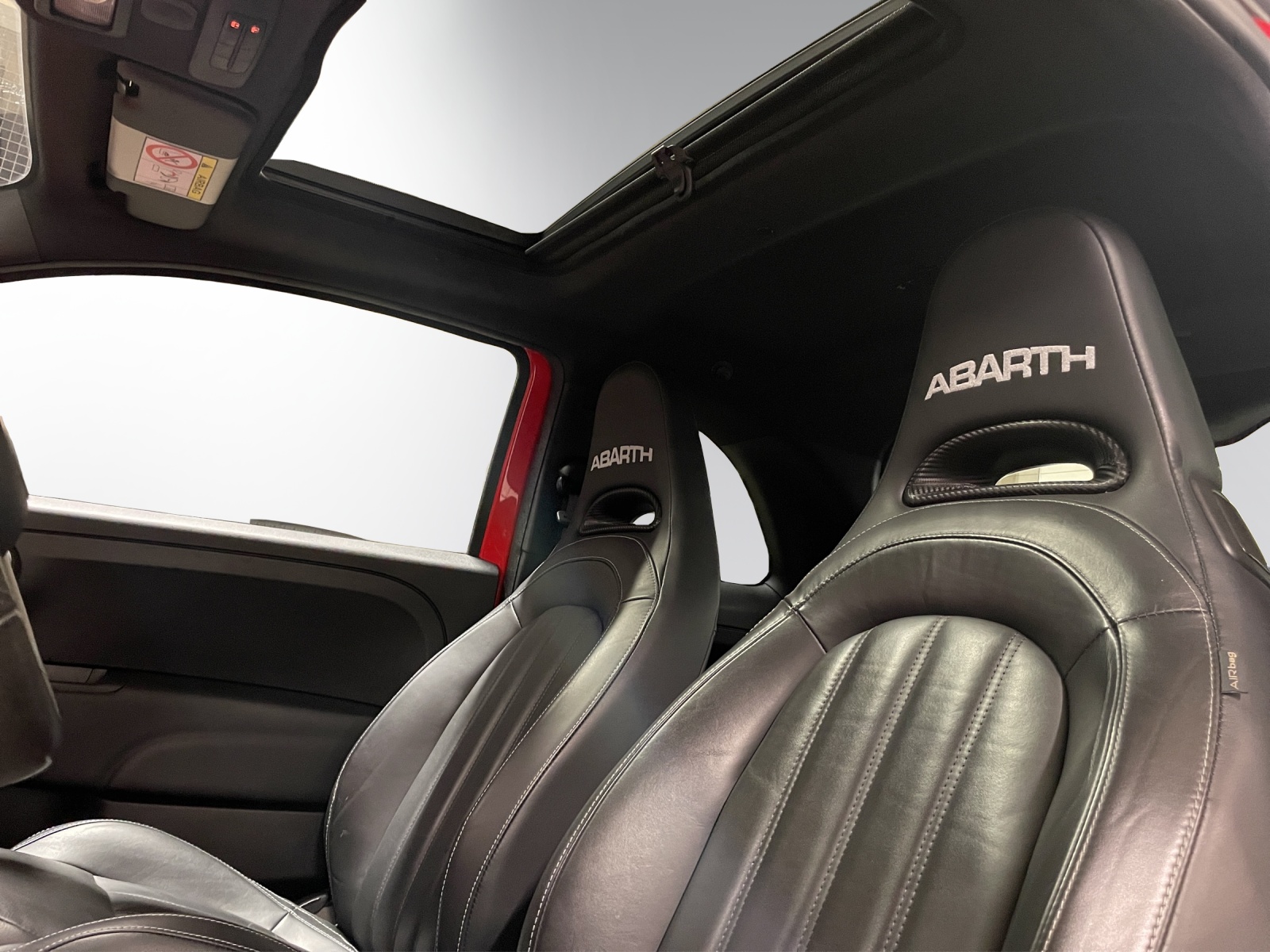 FIAT 595C 1.4 16V T Abarth-image-8