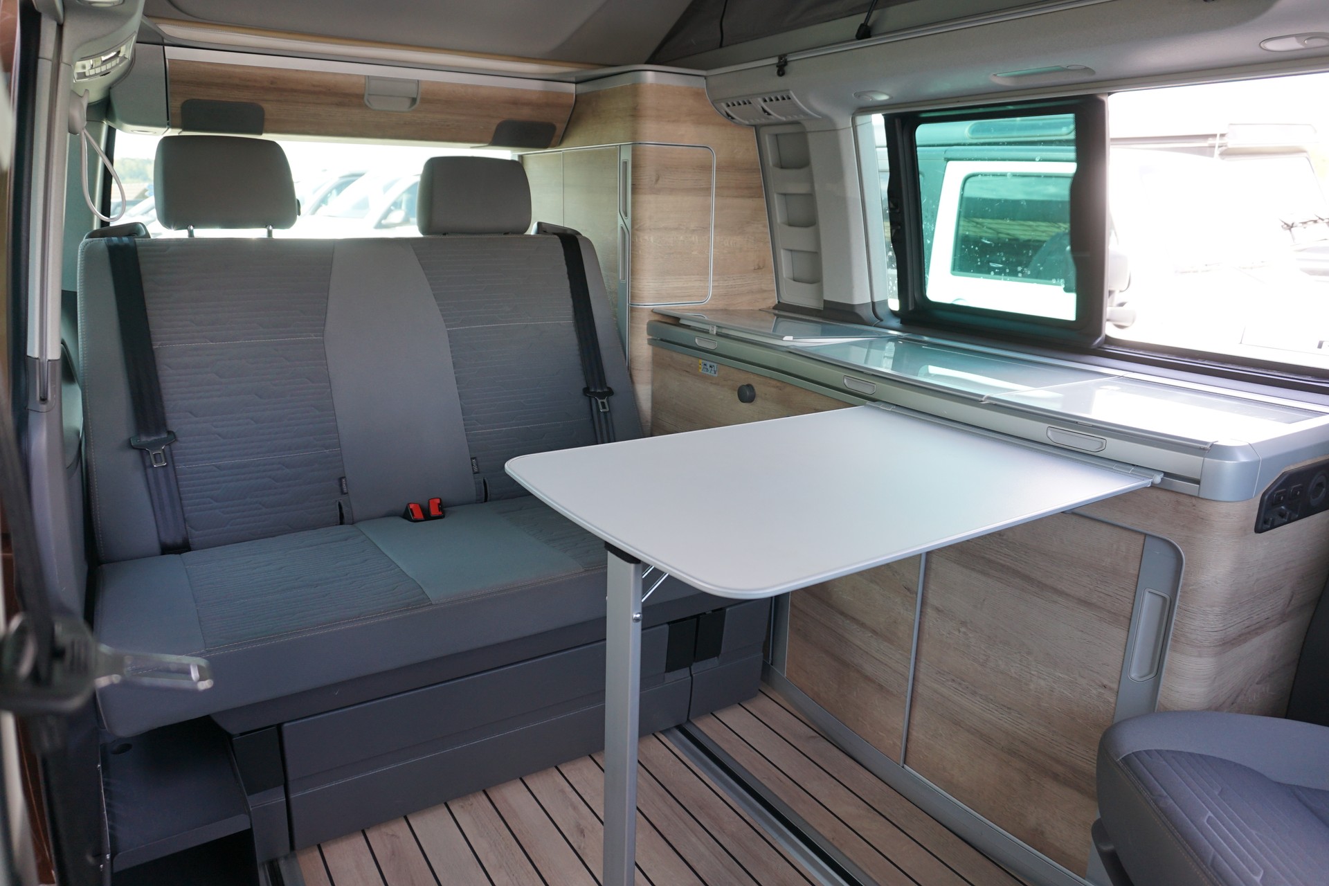 VW T6.1 California 2,0 TDI Ocean Liberty 4Motion 150PS Automat mit Abstandsregeltempomat-image-28