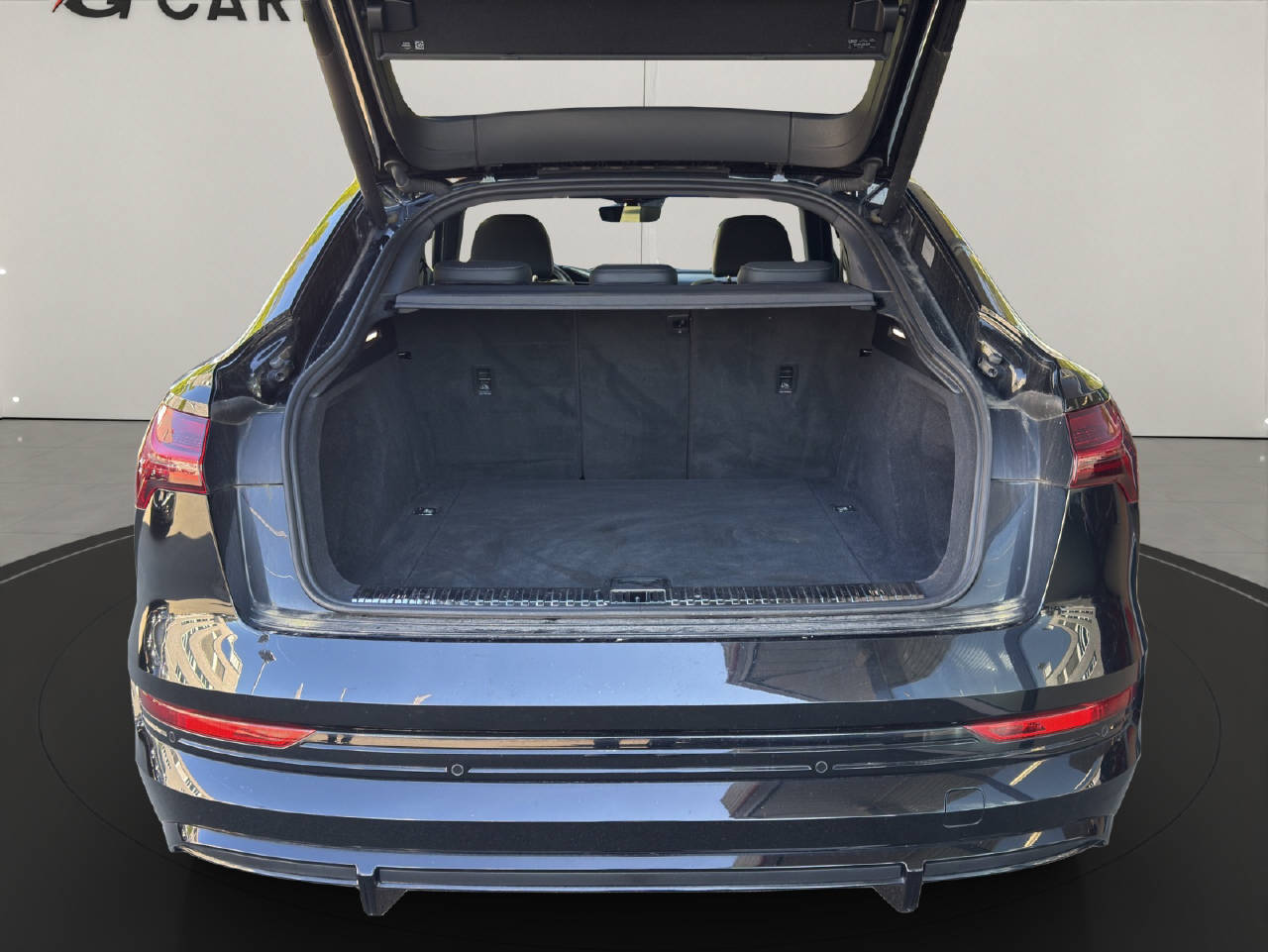 AUDI e-tron Sportback 50 S Line quattro-image-15