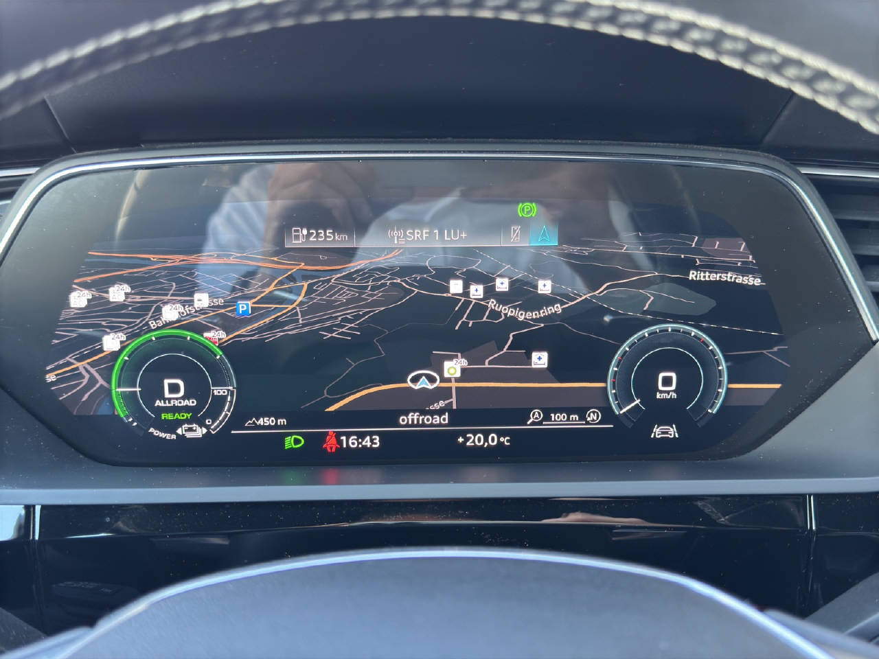 AUDI e-tron Sportback 50 S Line quattro-image-9