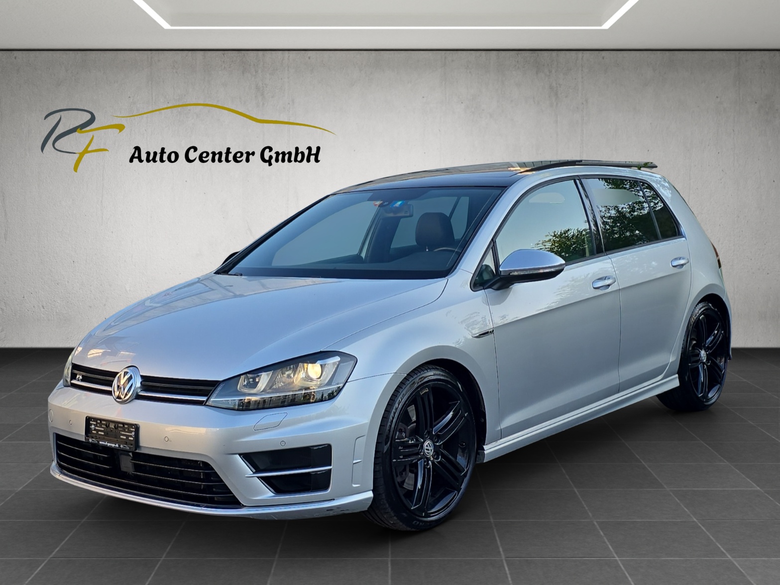 VW Golf 2.0 TSI R 4Motion DSG-image-1