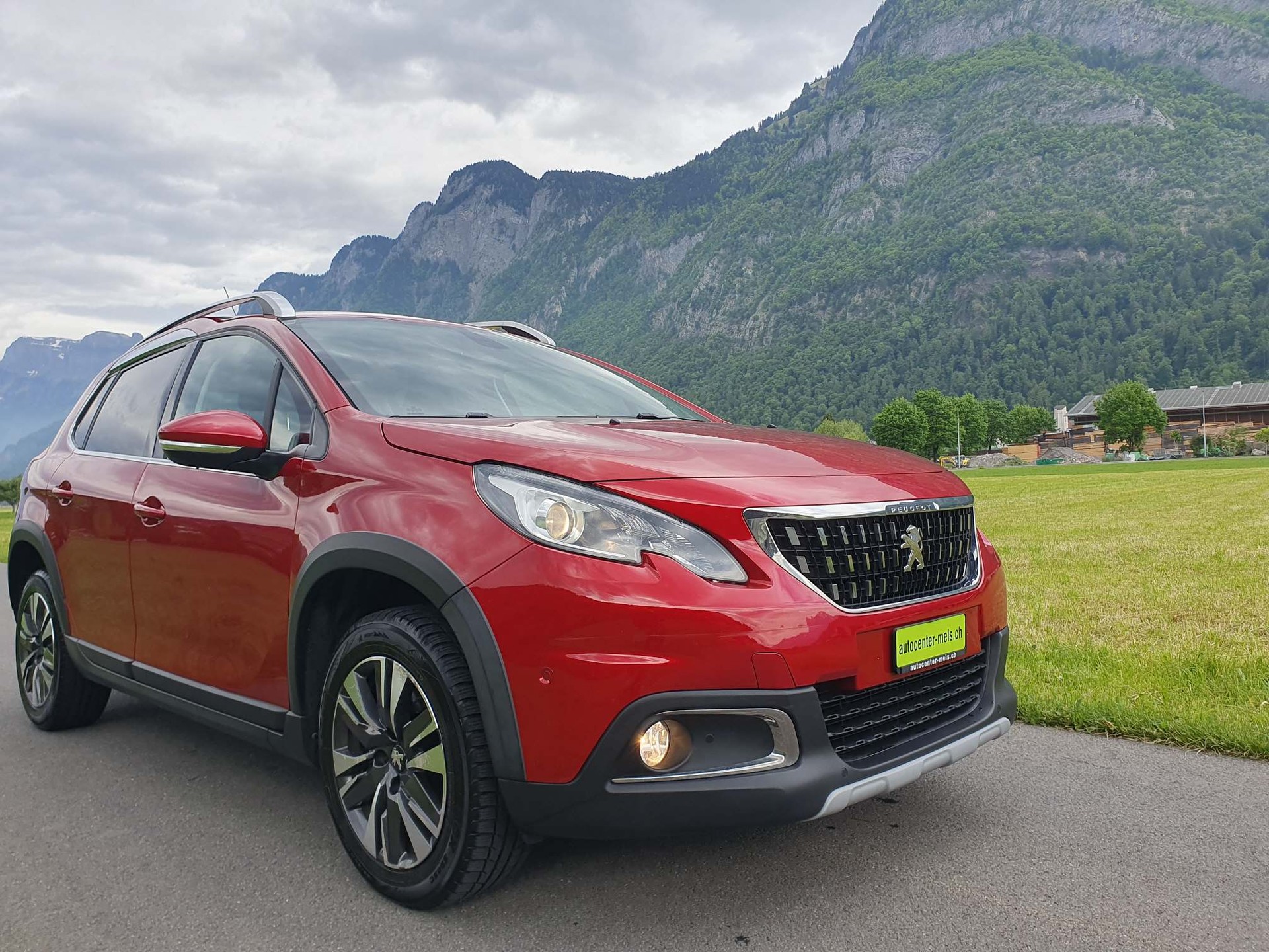 PEUGEOT 2008 1.2 PureTech 110 Allure S/S