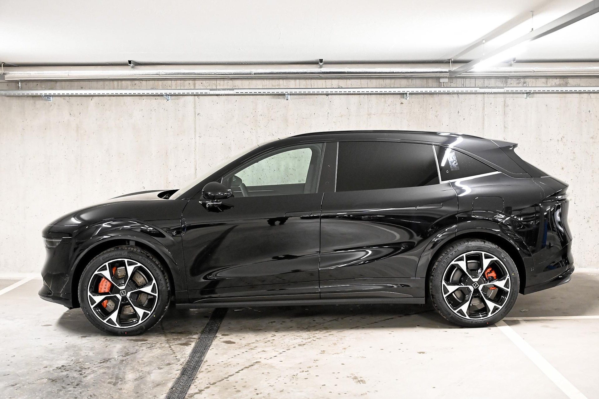 ZEEKR 7X Privilege AWD-showroom-element-3