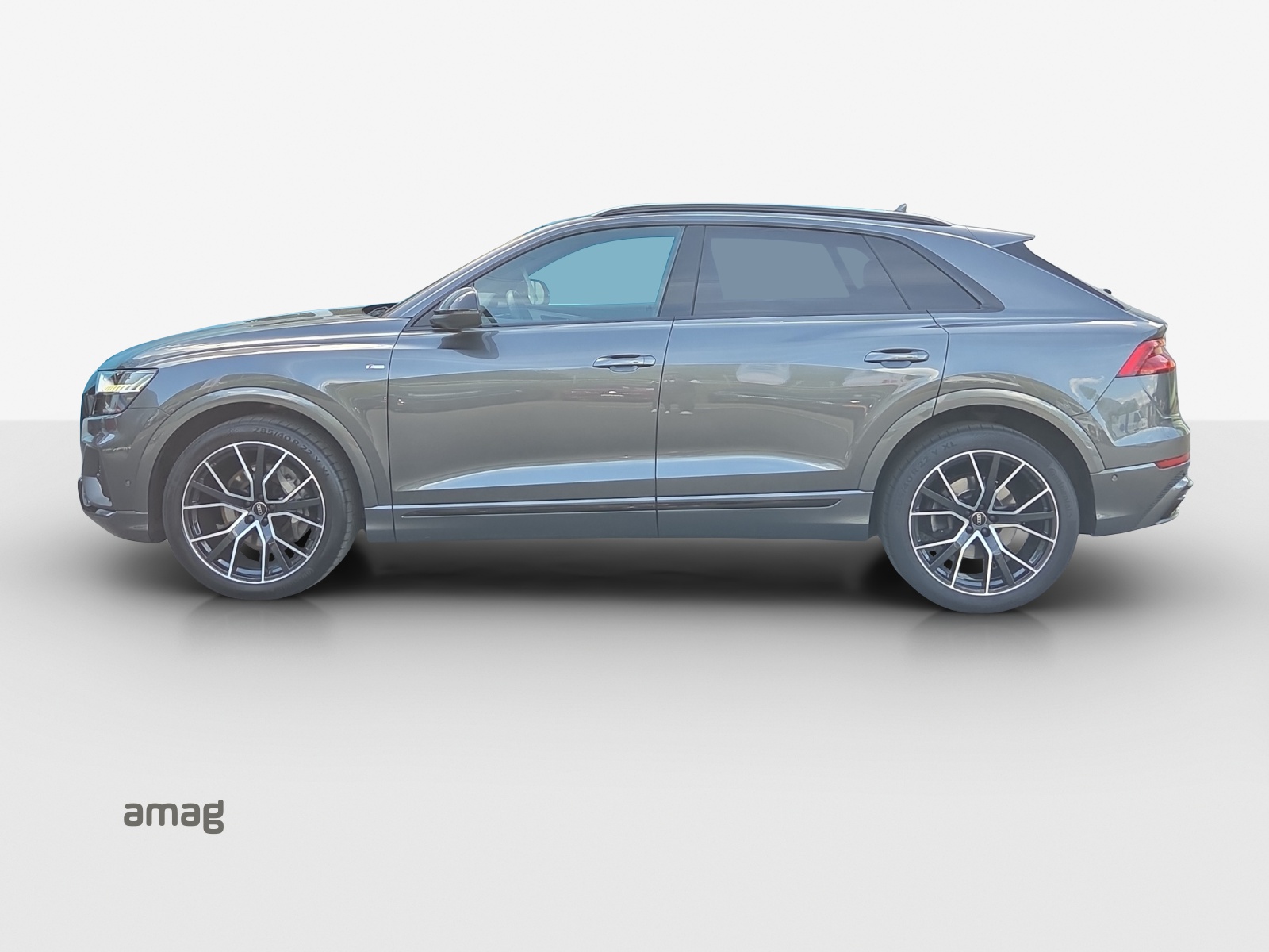 AUDI Q8 55 TFSI quattro tiptronic-showroom-element-1