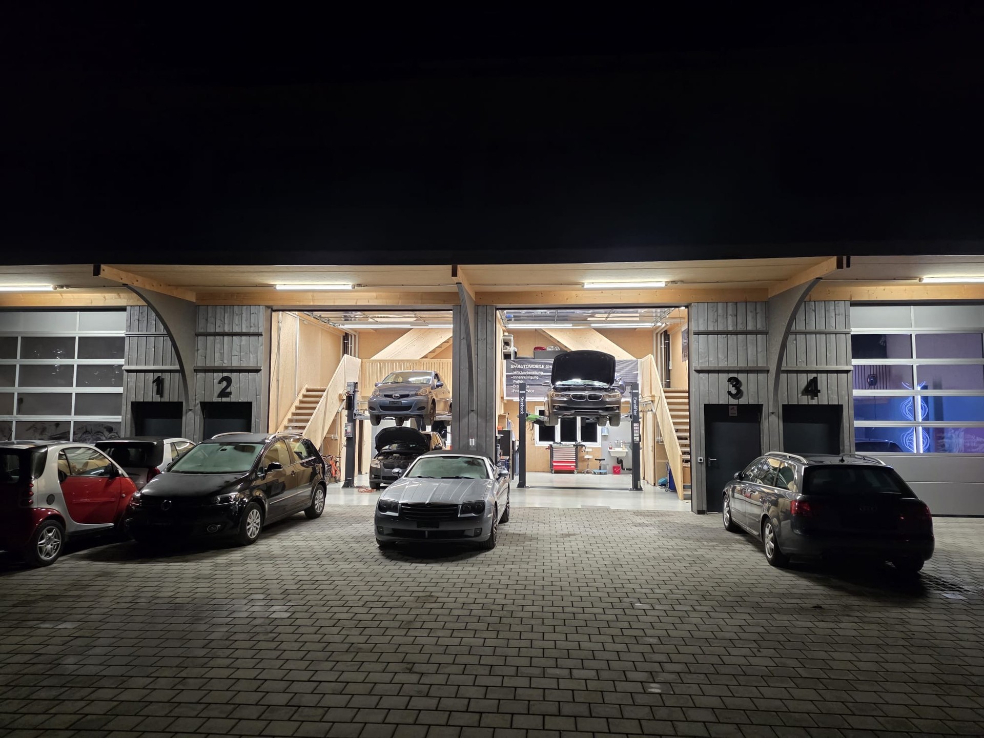 CITROEN C4 Picasso 1.2 Pure Tech Feel Edition EAT6-image-12