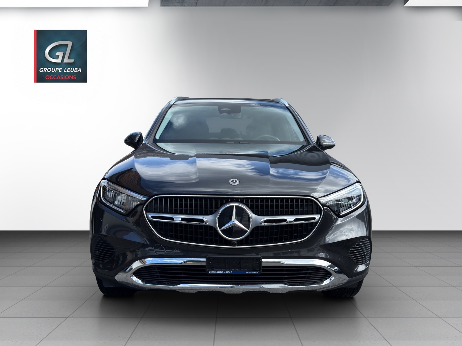 MERCEDES-BENZ GLC 200 4Matic 9G-Tronic-showroom-element-1