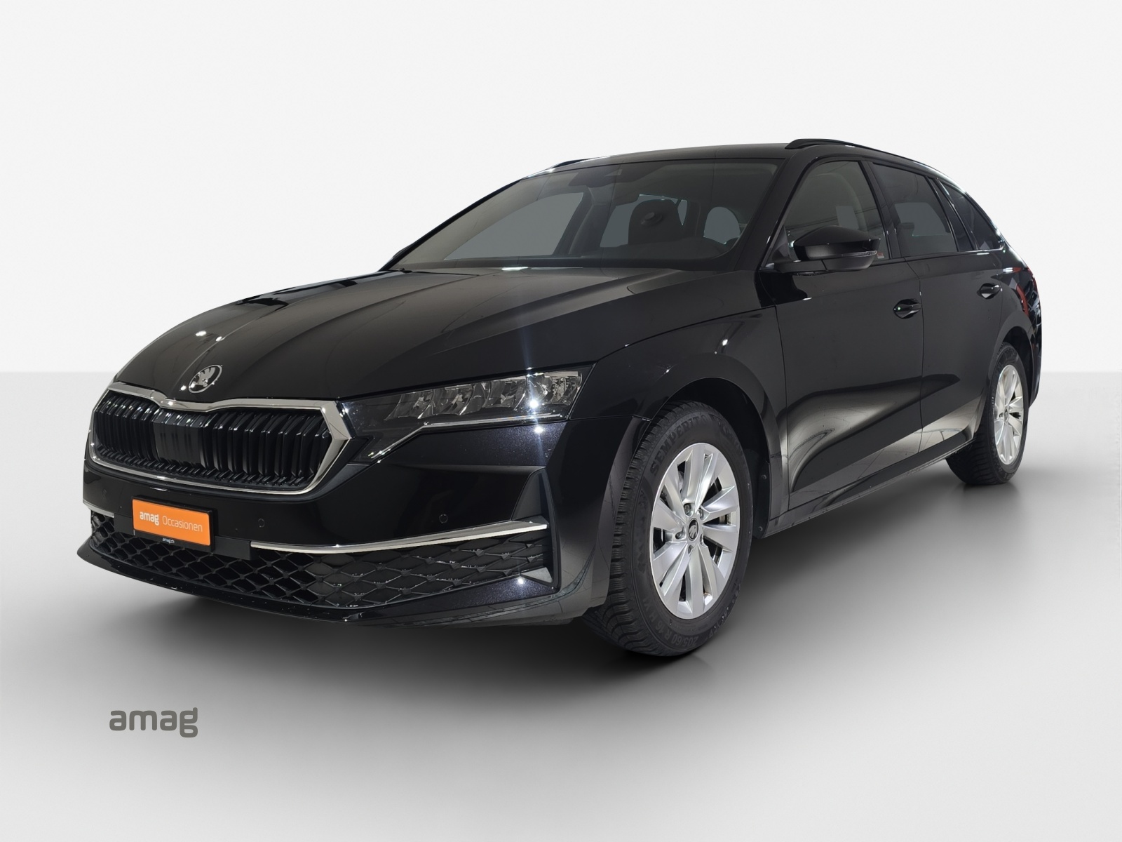 SKODA Octavia Combi 1.5 TSI mHEV DSG Dynamic