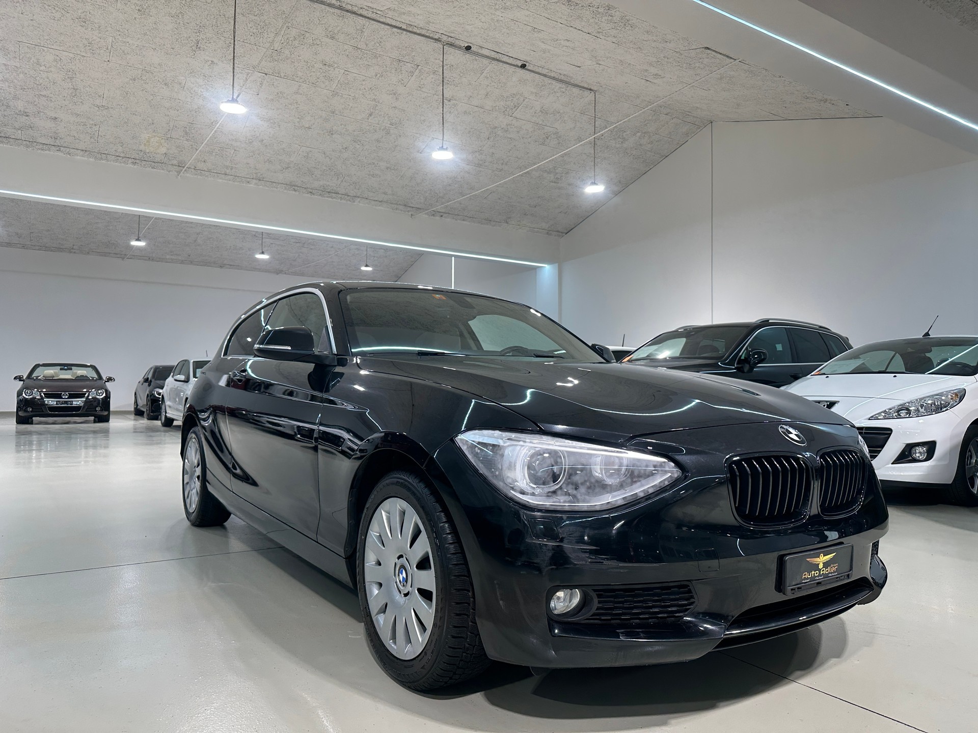 BMW 116i Urban Line-image-8