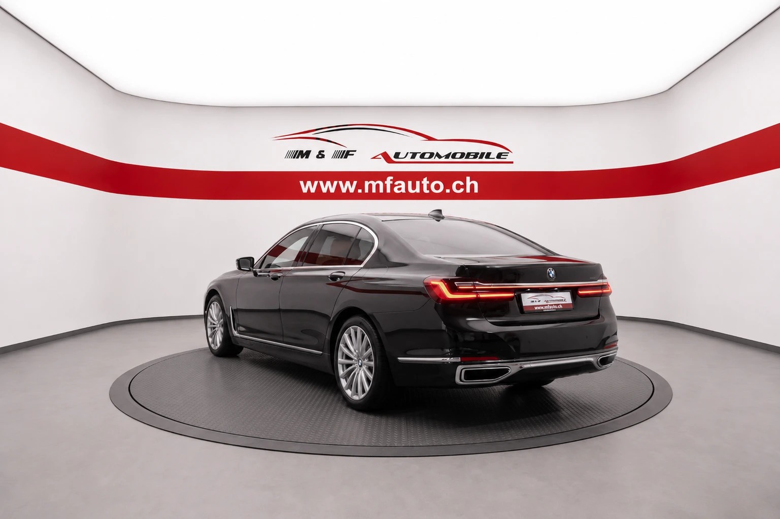 BMW 740Ld xDrive SAG CH FAHRZEUG-image-5