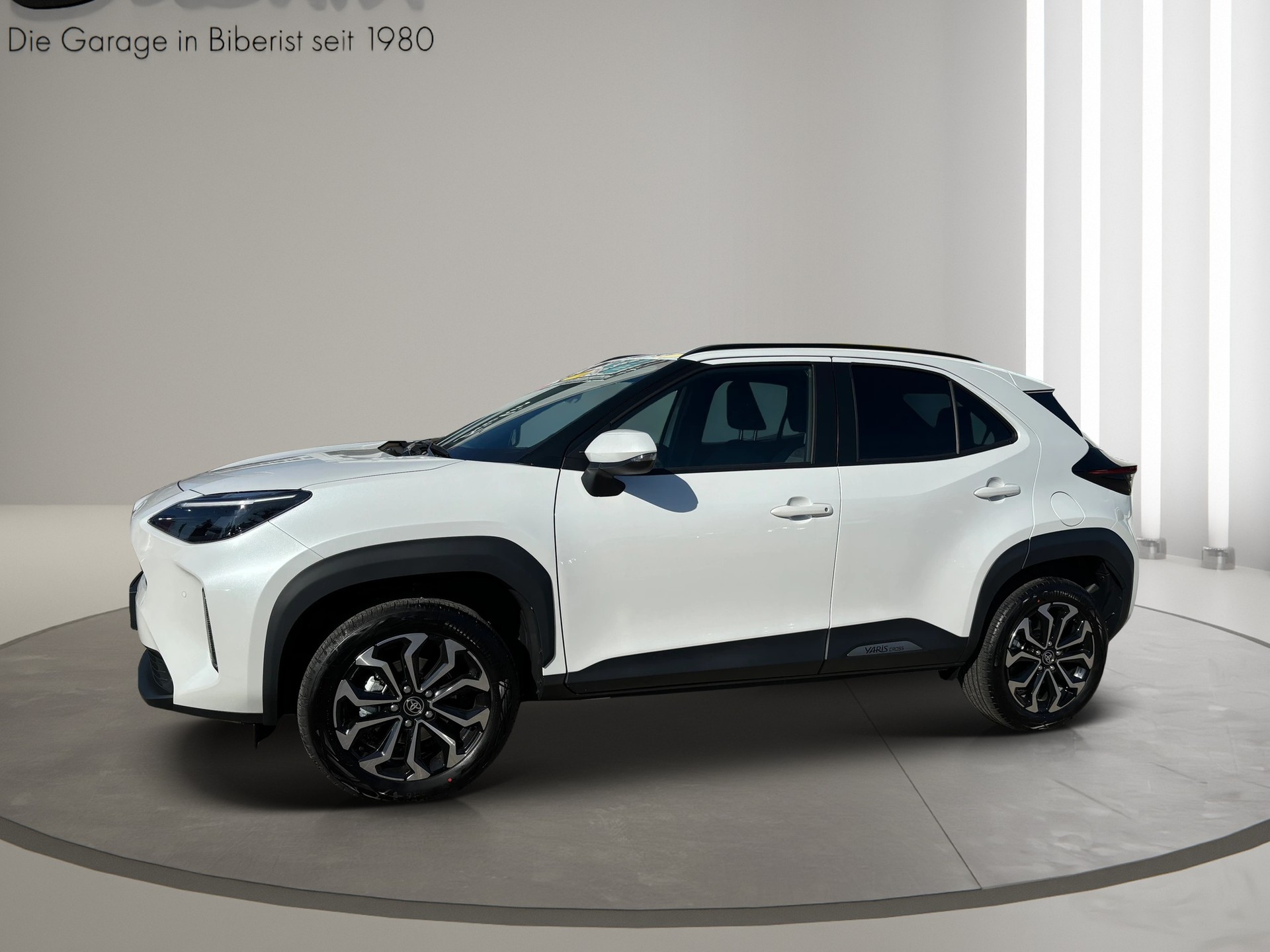 TOYOTA Yaris Cross 1.5 Trend e-CVT 130 PS-showroom-element-3
