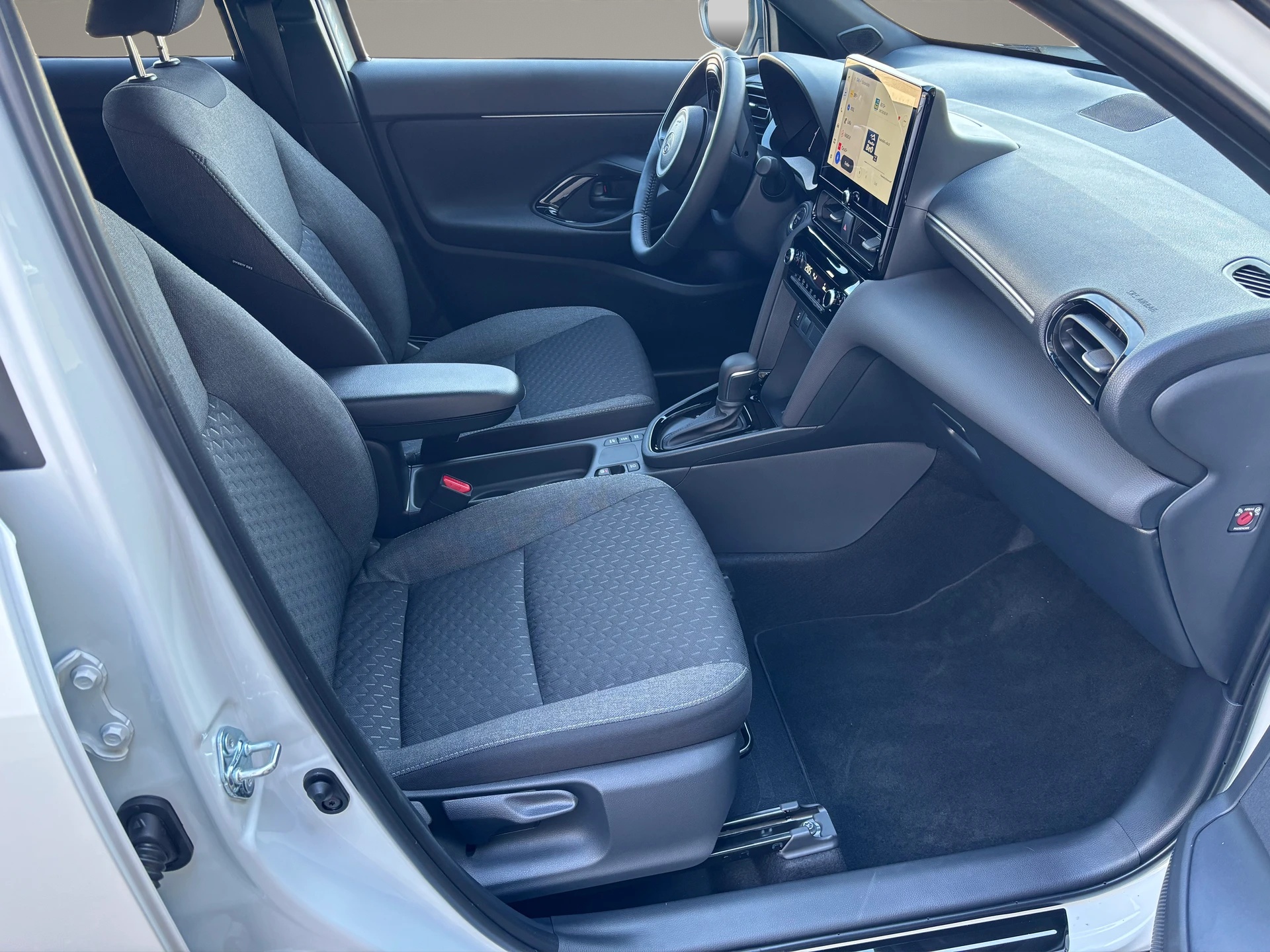 TOYOTA Yaris Cross 1.5 Trend e-CVT 130 PS-image-10