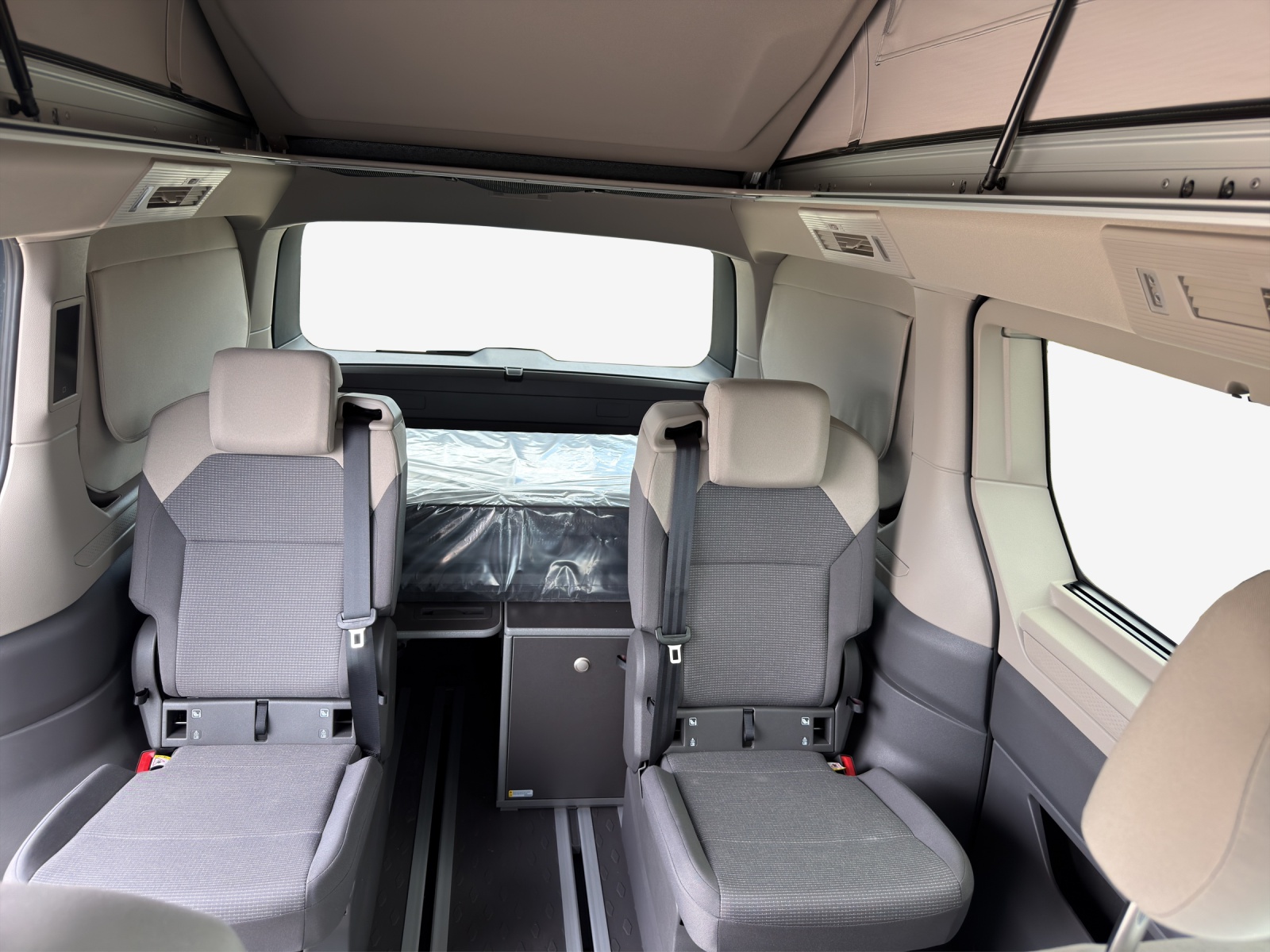 VW California eHybrid Beach Tour 4Motion-image-14