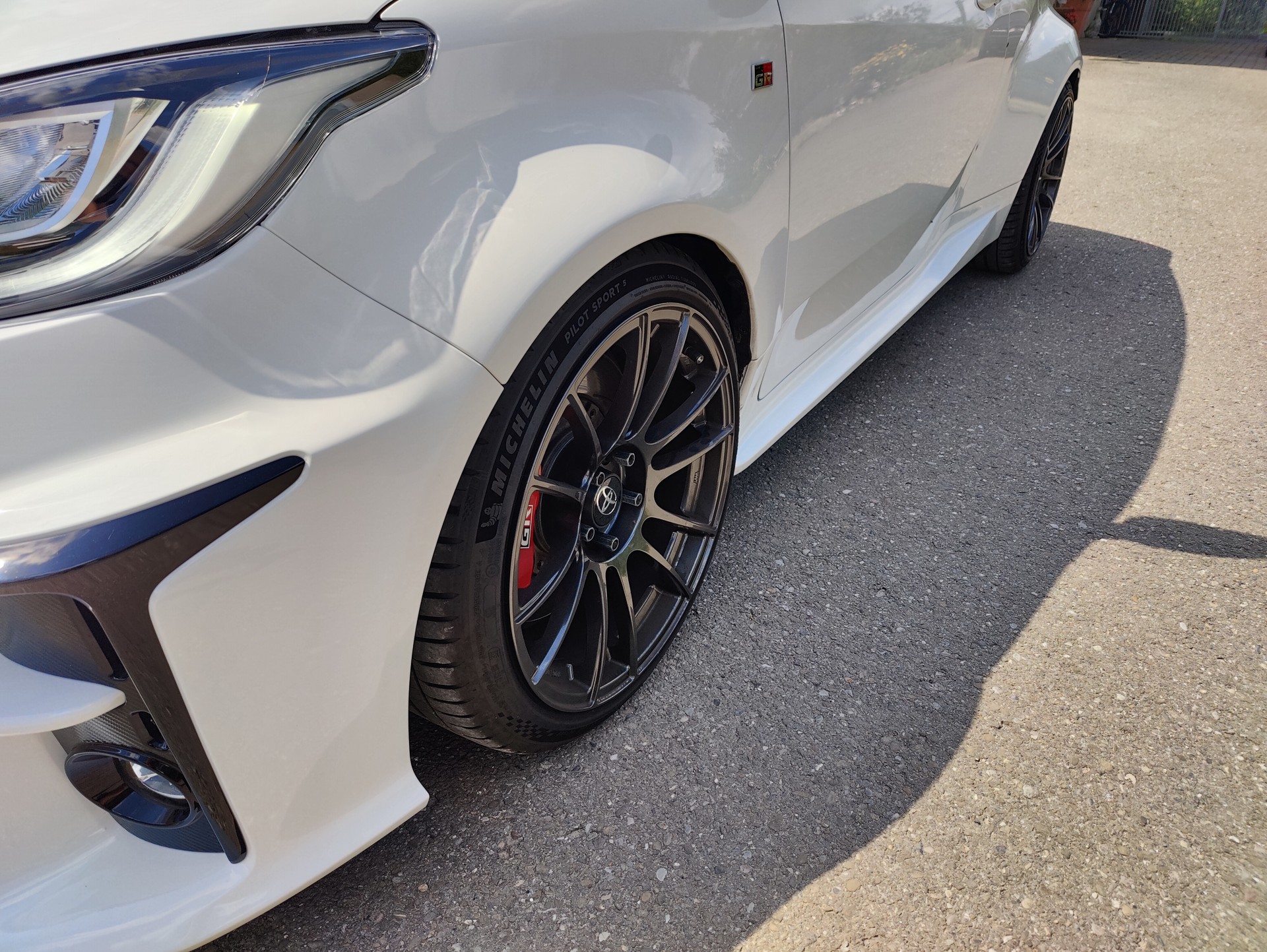 TOYOTA 1.6 Turbo Sport 4x4-image-7