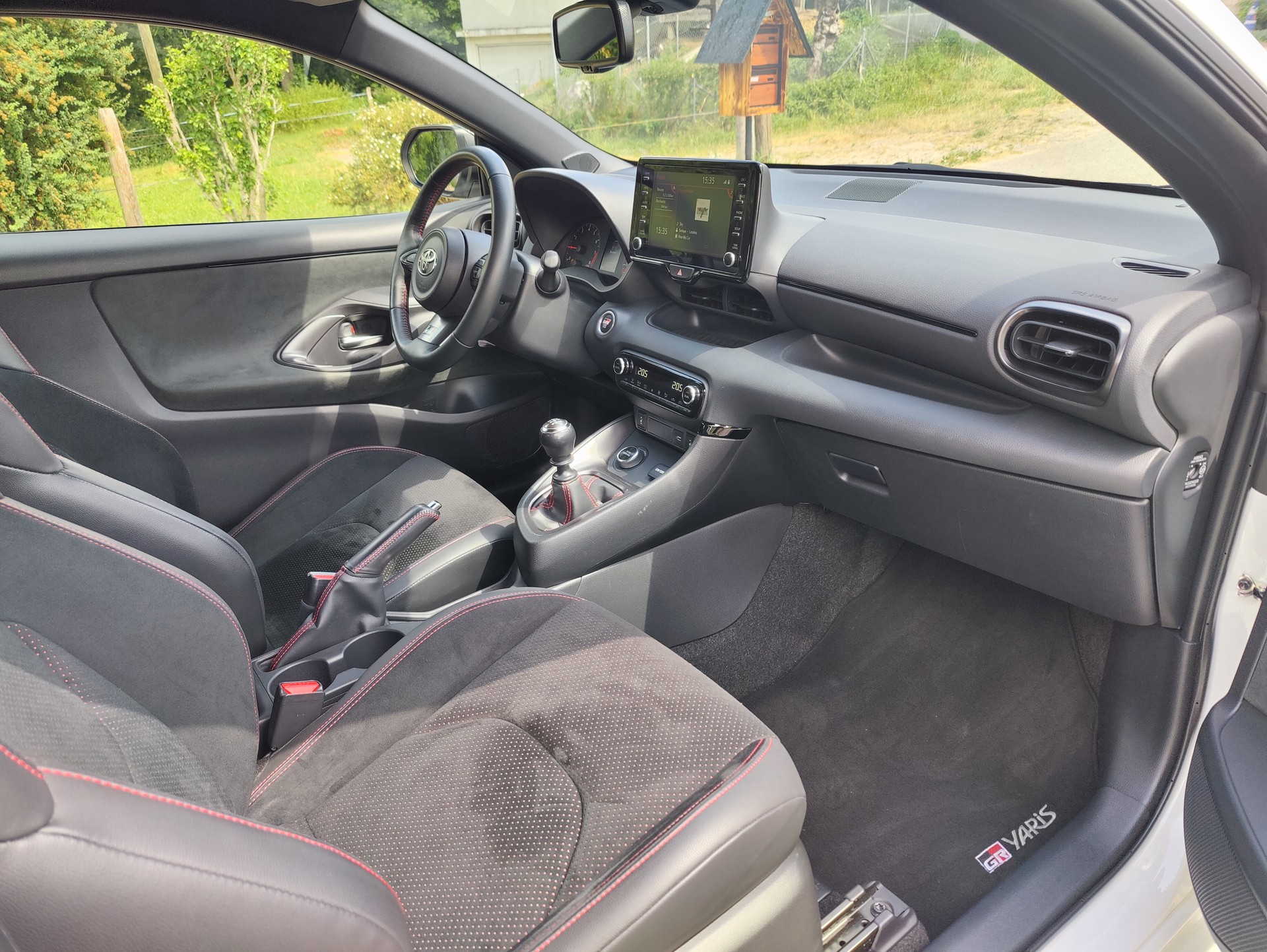 TOYOTA 1.6 Turbo Sport 4x4-image-10