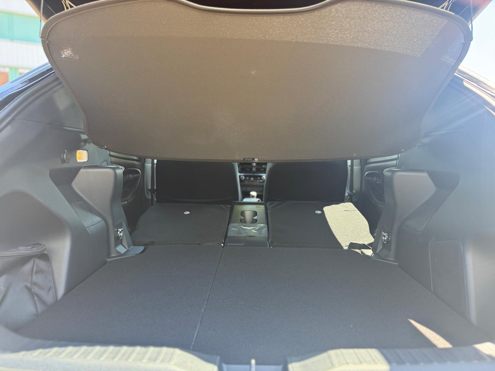 TOYOTA Yaris Cross 1.5 Premium e-CVT 2WD-image-17